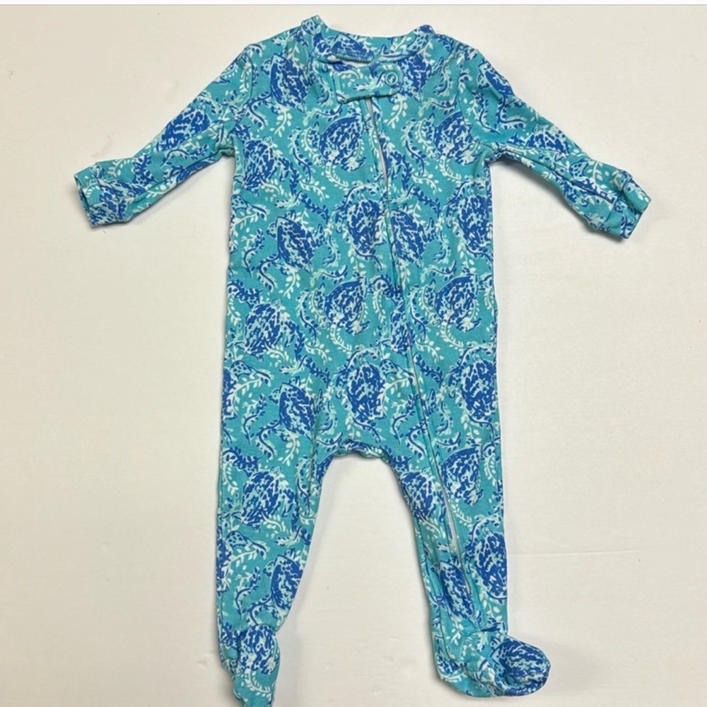 Lilly Pulitzer x Pottery Barn Organic Sleeper “Turtley” Pattern Size 0-3 Months.
